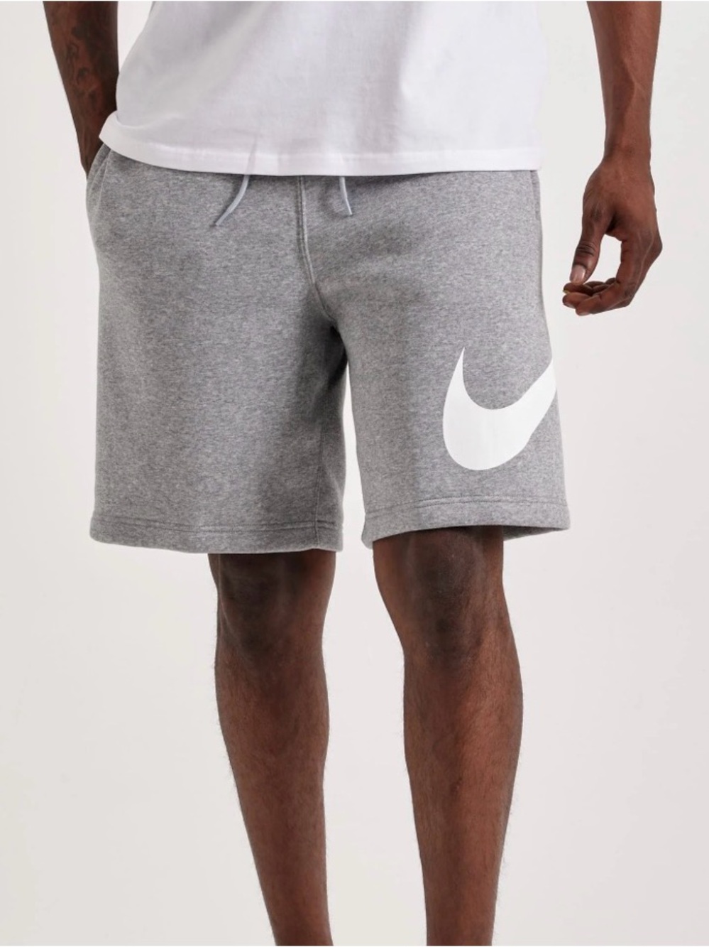 Nike Club Fleece Shorts - Men’s Sz L. NWT